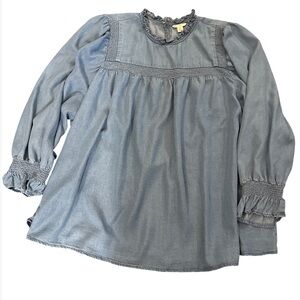 4/$30 Womens Blue chambray shirt top size extra large